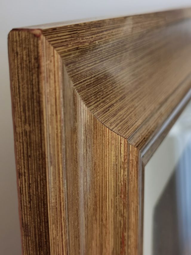 Quadro con cornice dorata in legno, natura morta