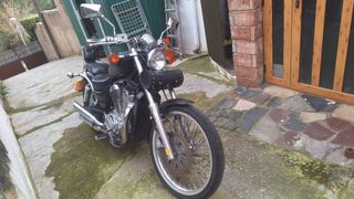 Vendo Suzuki Intruder 800 toda una clasica