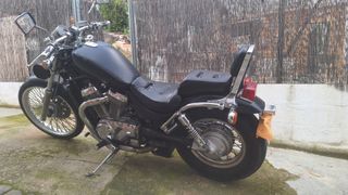 Vendo Suzuki Intruder 800 toda una clasica
