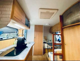 Caravana Sun roller Queen 380 T 2003