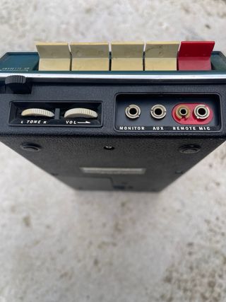 Grabadora sony TC 100