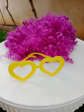 Peluca y Gafas