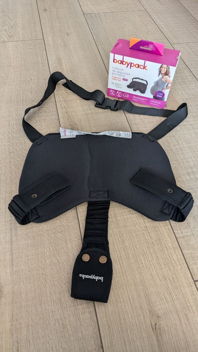 Cinturón embarazada coche