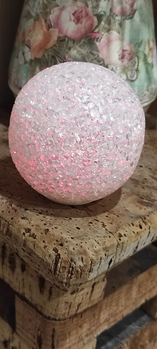 Lampara redonda cambia de color