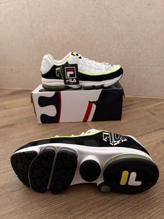 NUEVO Fila zapatillas deportivas Núm 41
