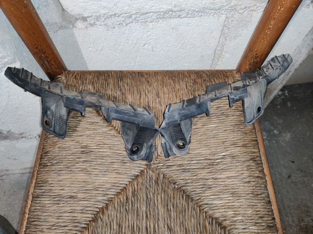 Supporti paraurti posteriore Seon Leon 1P