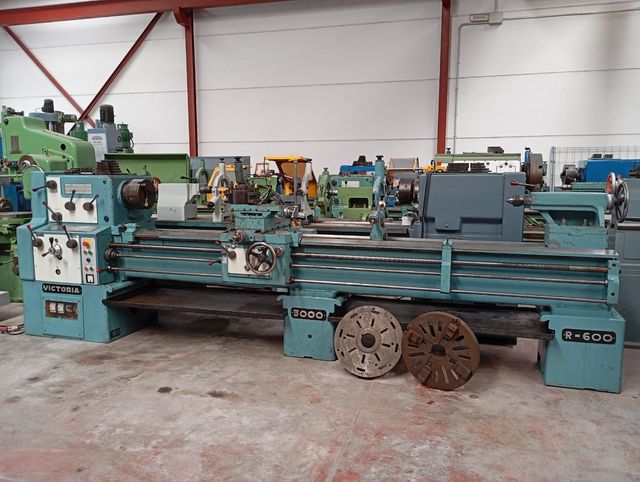 Torno Vitoria R600    3000 mm
