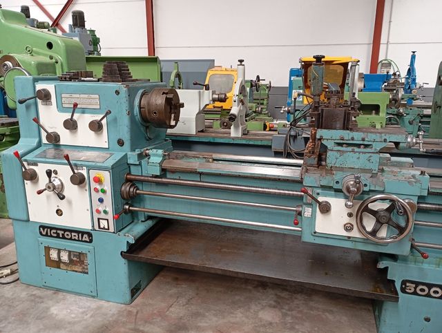 Torno Vitoria R600    3000 mm