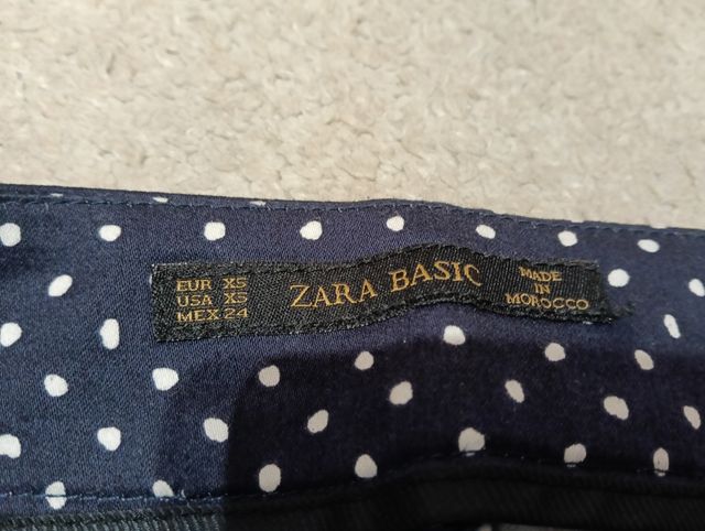 Pantalón mujer lunares.Talla XS.Zara
