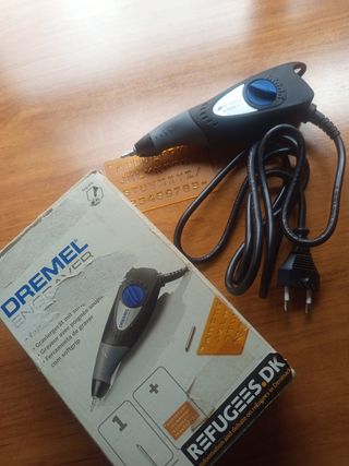 Grabador Dremel