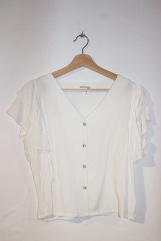 Blusa blanca con mangas en vuelo, talla M.
