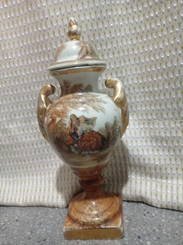 Antigua Ánfora Porcelana Francesa