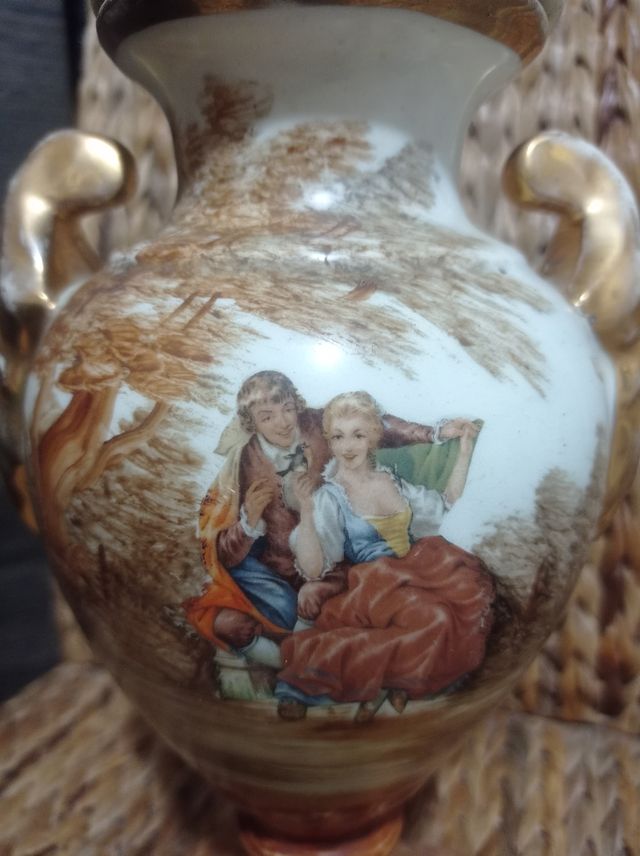 Antigua Ánfora Porcelana Francesa