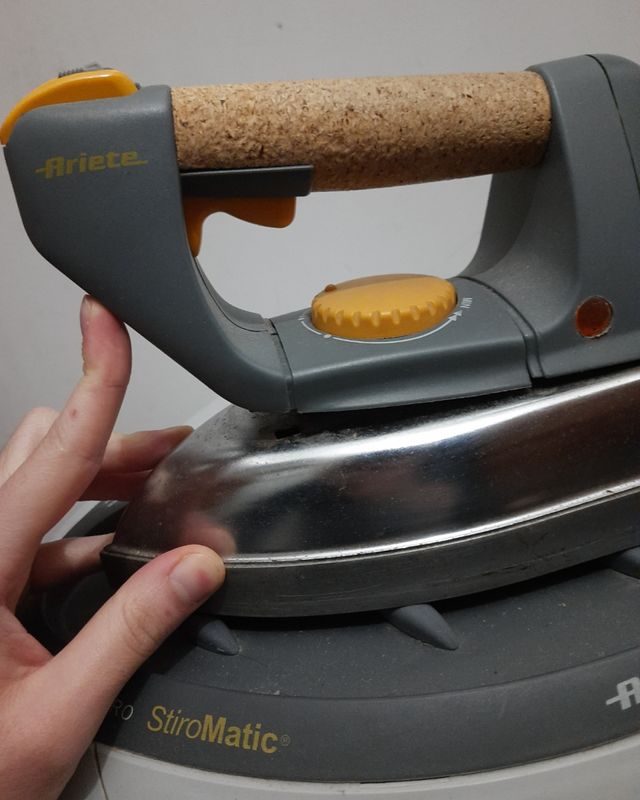 Ferro da stiro con caldaia Ariete Stiro Matic 3000