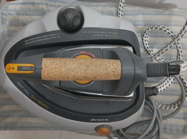 Ferro da stiro con caldaia Ariete Stiro Matic 3000