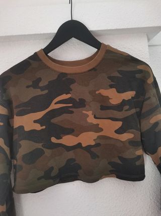 Sudadera estampado militar
