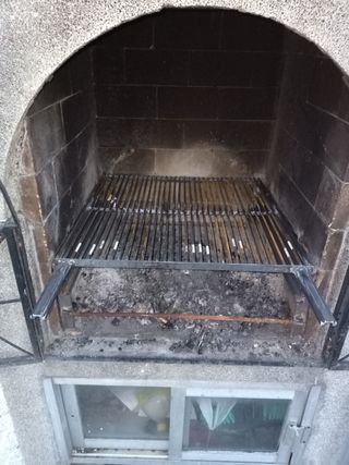 BARBECUE/TETTI IN MURATURA