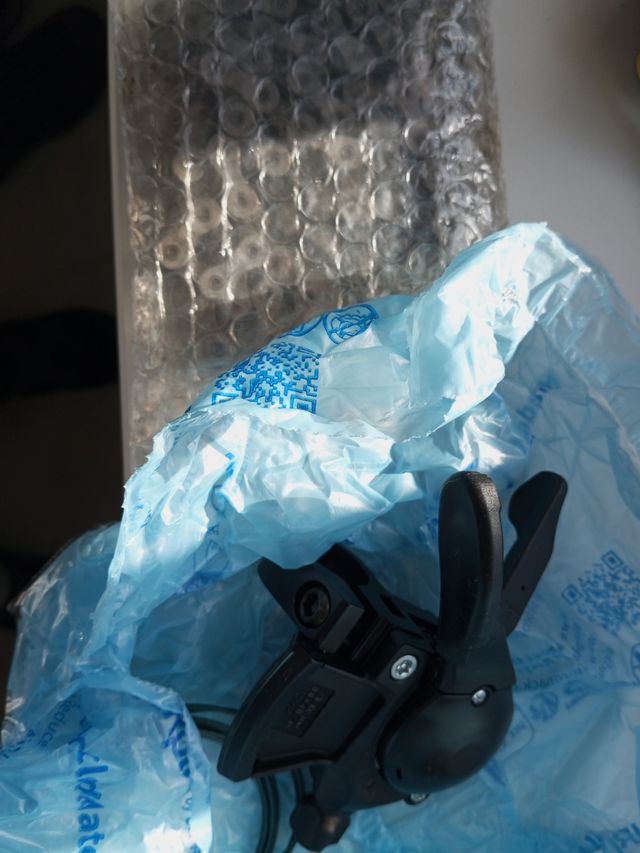 Maneta, cassette y cadena Shimano 9v