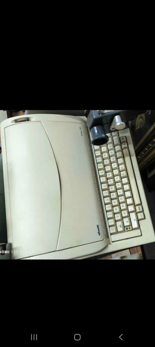 MÁQUINA DE ESCRIBIR OLIVETTI LÍNEA 101