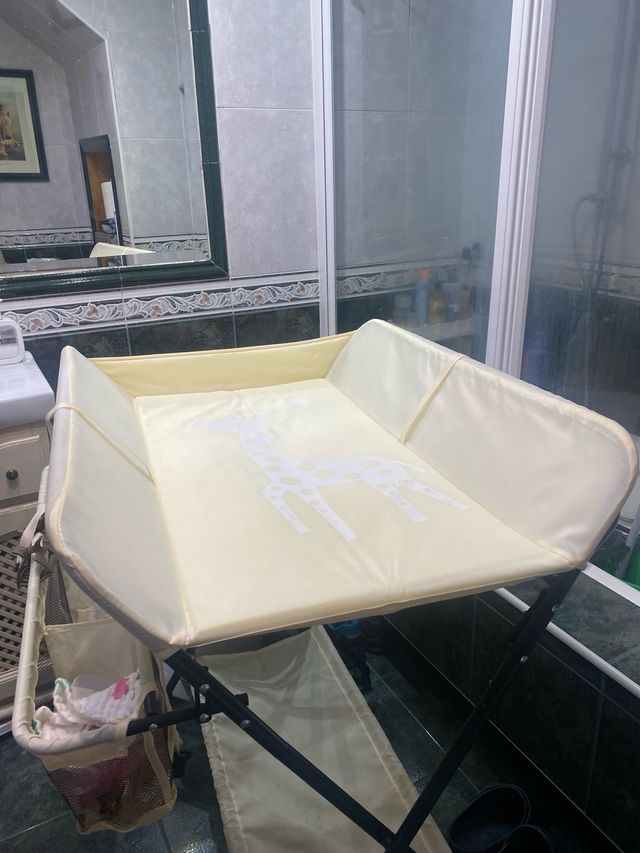 Mueble Cambiador Bebe Plegable y Portátil Cambiad