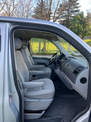 Volkswagen TransporterT5 4Motion - 130 CV - Camper