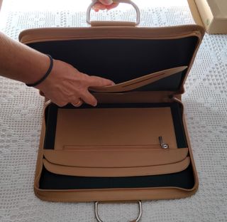 Maletin portadocumentos