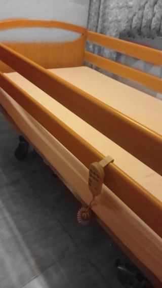 Cama articulada eléctrica