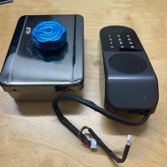 Cerradura puerta Electrónica Inteligente huella