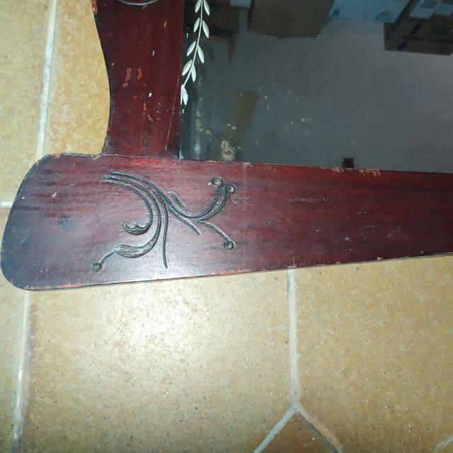 Espejo de madera y cristal biselado