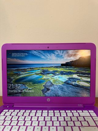 Portatil HP 13” netbook 32gb color magenta rosa