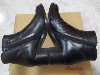 Stivaletti donna BATA 