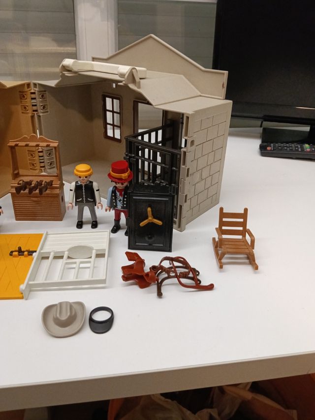 Playmobil Western Oficina Sheriff y Salón de Oeste