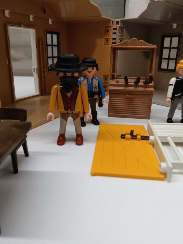 Playmobil Western Oficina Sheriff y Salón de Oeste