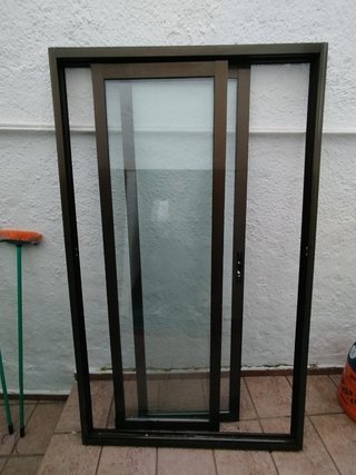 Corredera de aluminio