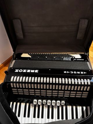 Acordeon Black Hohner Student 120