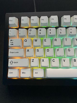 Teclado custom akko creamy