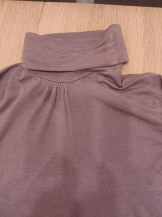 Dos camisetas cuello vuelto S Kiabi