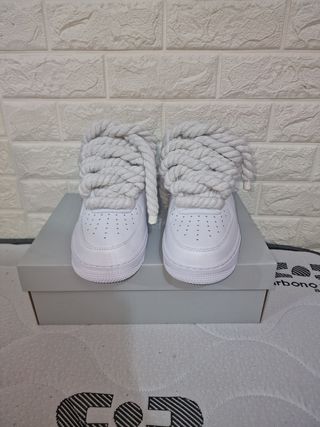 Air force1 blanco, cordones gruesas 