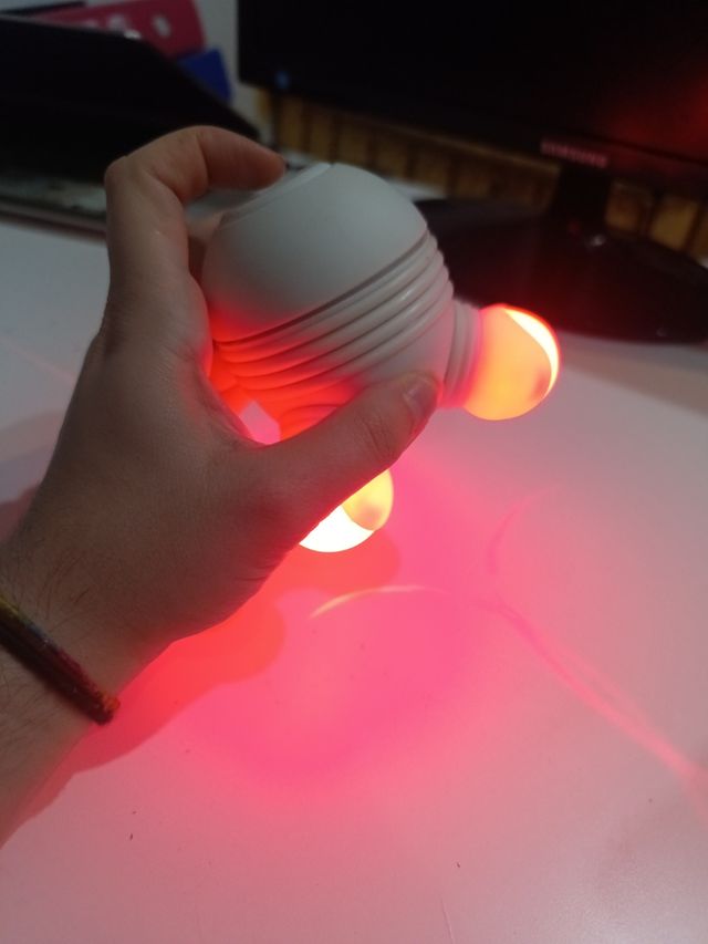 Masajeador luminoso  del Ale Hop