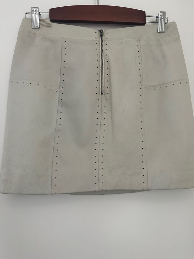 Minifalda vintage de piel. French Connection