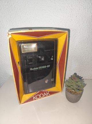 Cámara Instantánea Kodak EK160-EF