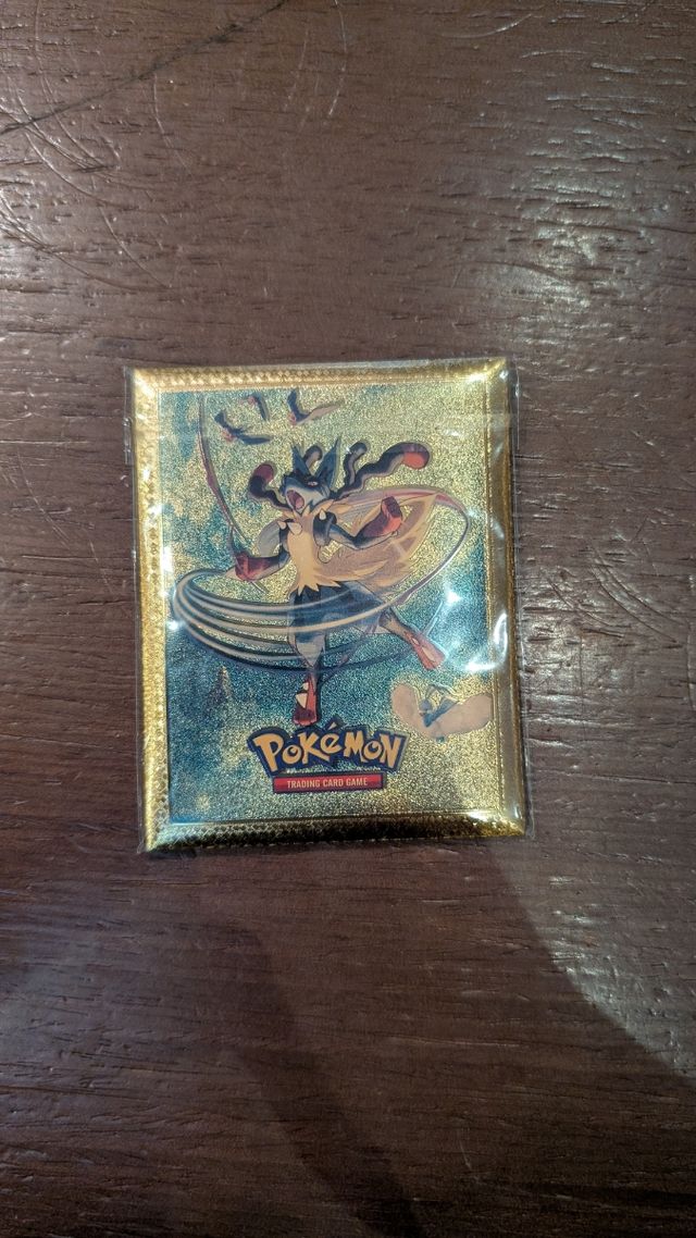 Pacchetto Pokémon Gold