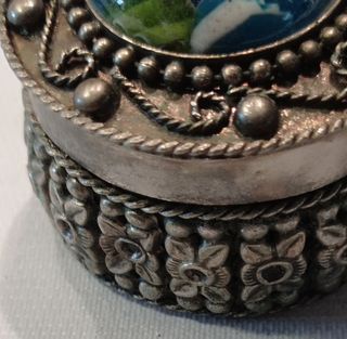Porta pillole placcata argento e vetro 