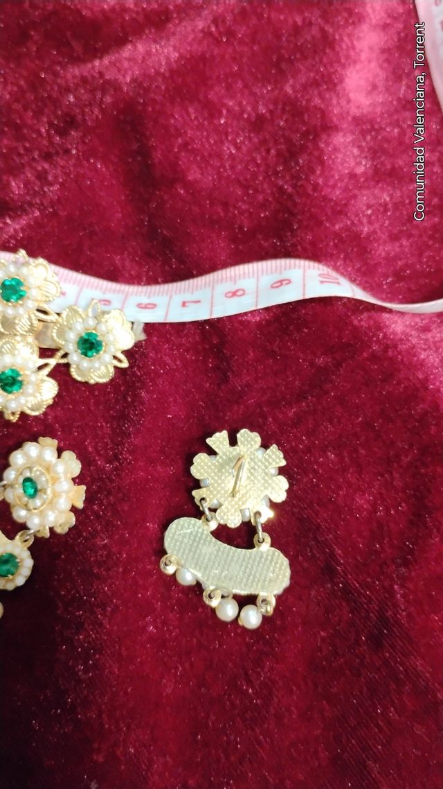 Antiguo aderezo virgen o Nancy fallera. O para niñ