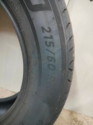 NUEVO Neumático 215-60 R17