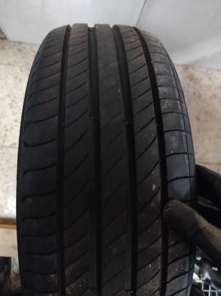 NUEVO Neumático 215-60 R17