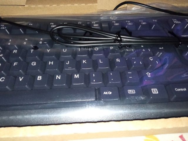 Teclado HP nuevo semi mecánico 