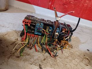 Centralina golf mk2 1.3 benz orig senza fusibili i