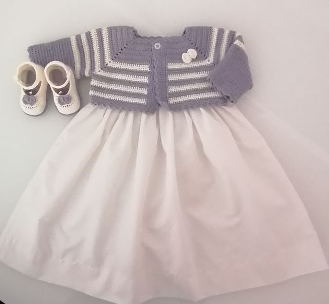 Vestido, torerita y zapatitospara bebe 