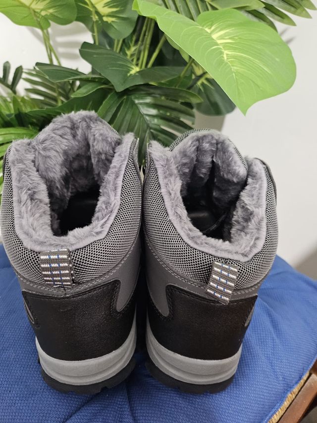 Botas de invierno. Talla 41. NUEVAS